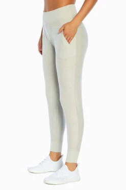 Marika Coastal Jogger