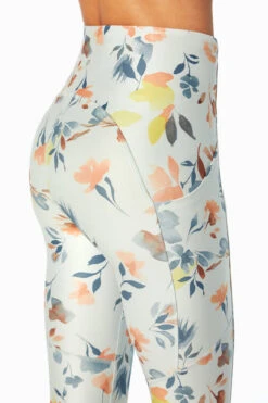 Marika Jenna Side Pocket Mid Calf Capri -Marika MLC1206A1OU.5633