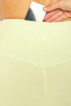 Marika Ambie Short -Marika MLS0807A 3V8.58188