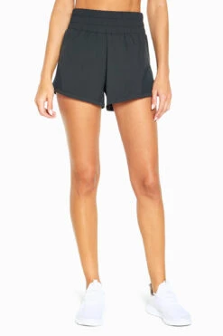 Marika Ceres Short 27 Marika Ceres Short -Marika MLS1537A 001.5875