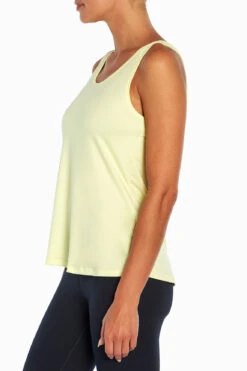 Marika Back Twist Tank 37 Marika Back Twist Tank -Marika MLT3931A 82A.79610