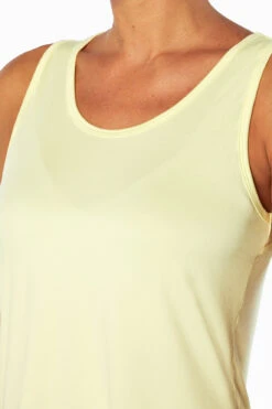 Marika Back Twist Tank 34 Marika Back Twist Tank -Marika MLT3931A 82A.79611