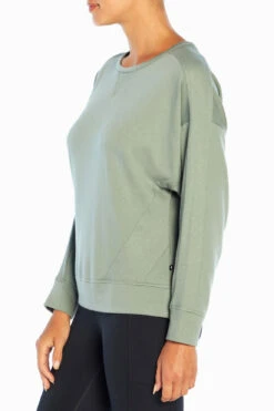 Marika Kendra Fleece Pullover -Marika MLT4095A 3C1.25282
