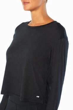 Marika Essential Long Sleeve Tee -Marika MLT4279A 001.0673
