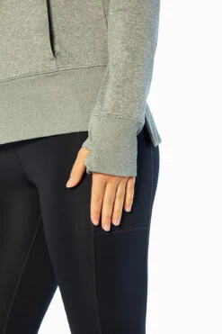 Marika Cityscape Hoodie 30 Marika Cityscape Hoodie -Marika MLT4284A 3ZG.49154