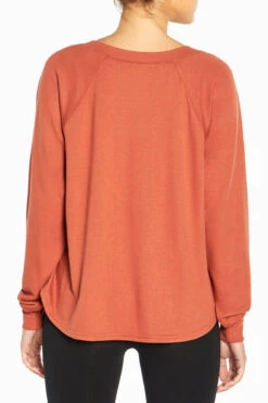 Marika Desi Pullover 25 Marika Desi Pullover -Marika MLT5003A 5GN.4252
