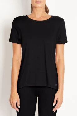 Marika Lia Short Sleeve Tee -Marika MLT6971A 001